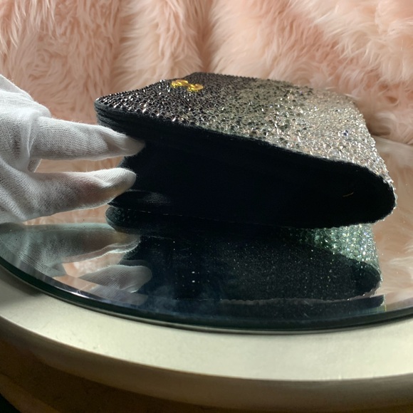 🎄[SOLD] ❤️CHANEL Matelasse Strass - Picture 7 of 11